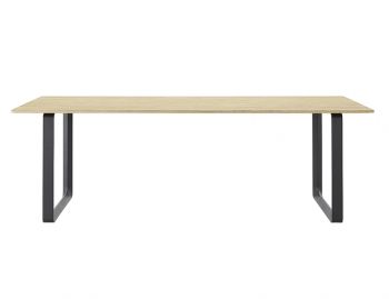 70/70 Table in Oak with Plywood Edge and Black Legs by Muuto  image