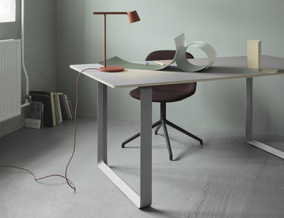 70 70 Base_0025_Tip Lamp 7070 Table Compile Folded