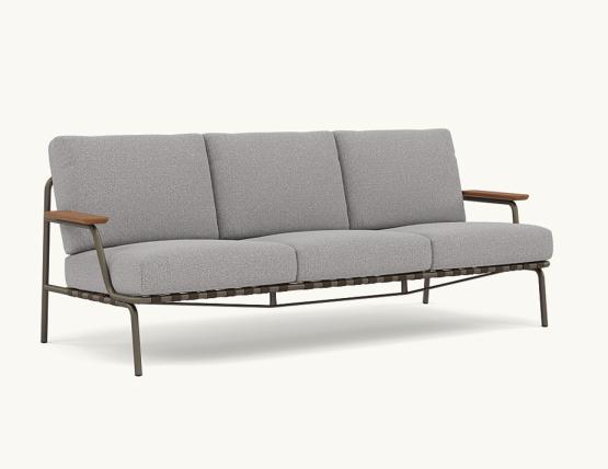 Settle Three Seat 18